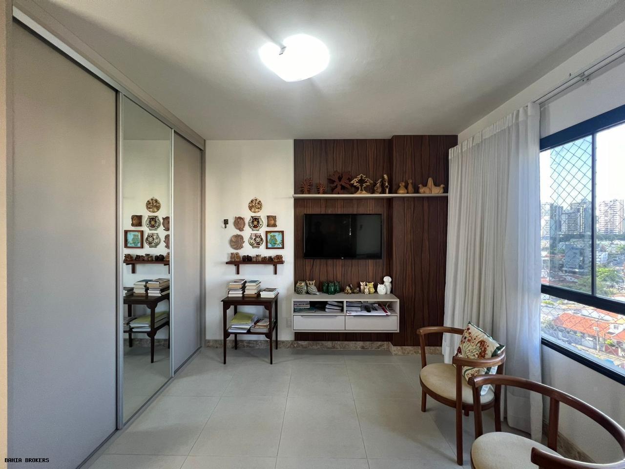 Apartamento, 3 quartos, 140 m² - Foto 2